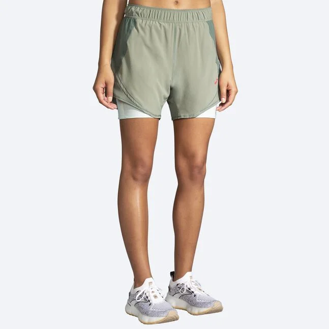 Hiking Shorts for daily hikes-Women's Chaser 2-in-1 Short