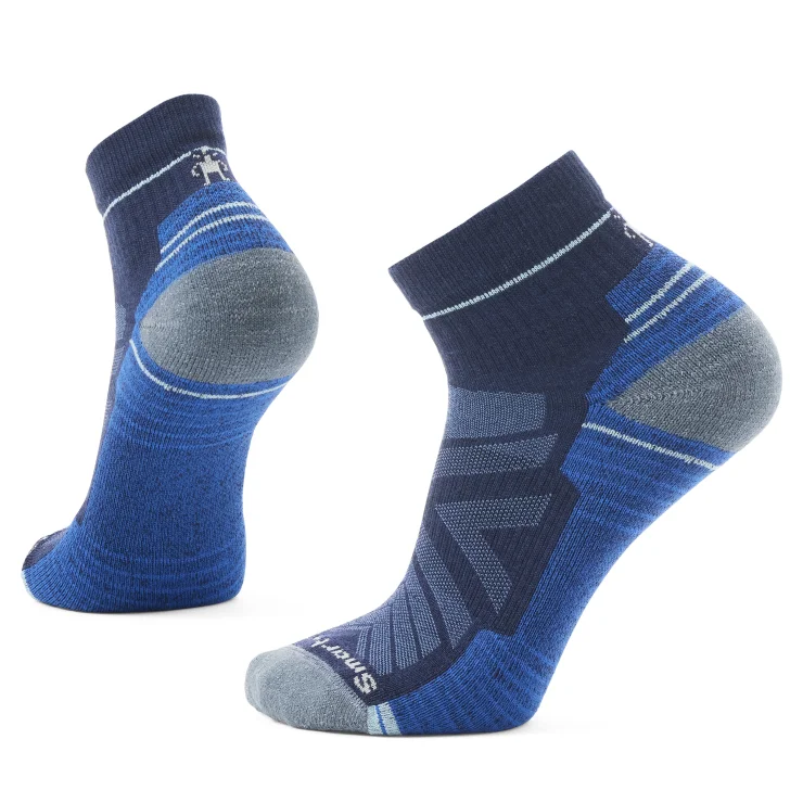 Hiking socks for outdoor meals-Hike Light Cushion Ankle Sock - Deep Navy